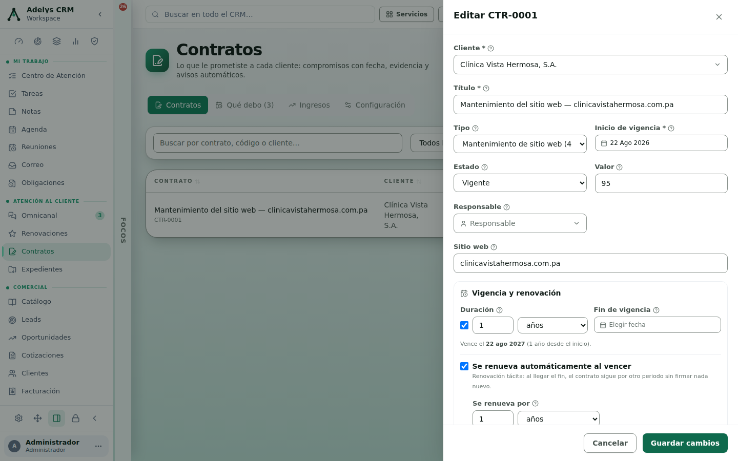 Formulario de contrato con cliente Clínica Vista Hermosa S.A., título «Mantenimiento del sitio web — clinicavistahermosa.com.pa», tipo Mantenimiento de sitio web, inicio 22 Ago 2026, estado Vigente, valor 95, sitio web, duración de 1 años con la nota «Vence el 22 ago 2027» y la casilla «Se renueva automáticamente al vencer» marcada