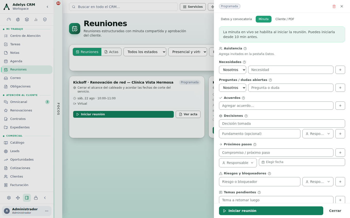 Pestaña Minuta con el aviso de que la minuta en vivo se habilita al iniciar la reunión y los bloques Asistencia, Necesidades y Preguntas con selector Nosotros, Acuerdos, Decisiones, Próximos pasos con responsable y fecha, Riesgos y bloqueadores y Temas pendientes