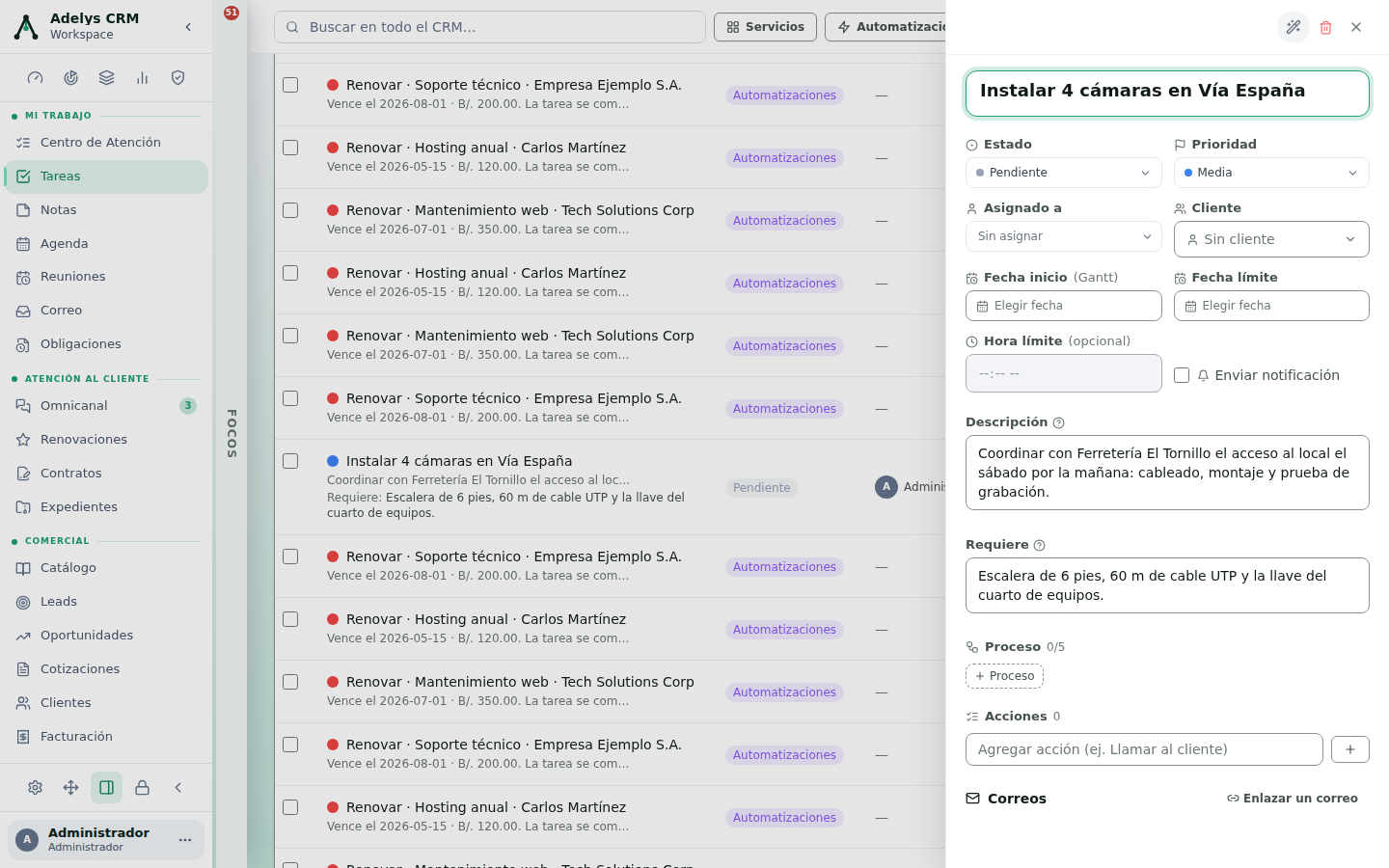 Panel de detalle de una tarea con el título «Instalar 4 cámaras en Vía España», los selectores de Estado Pendiente y Prioridad Media, y los campos Descripción y Requiere llenos